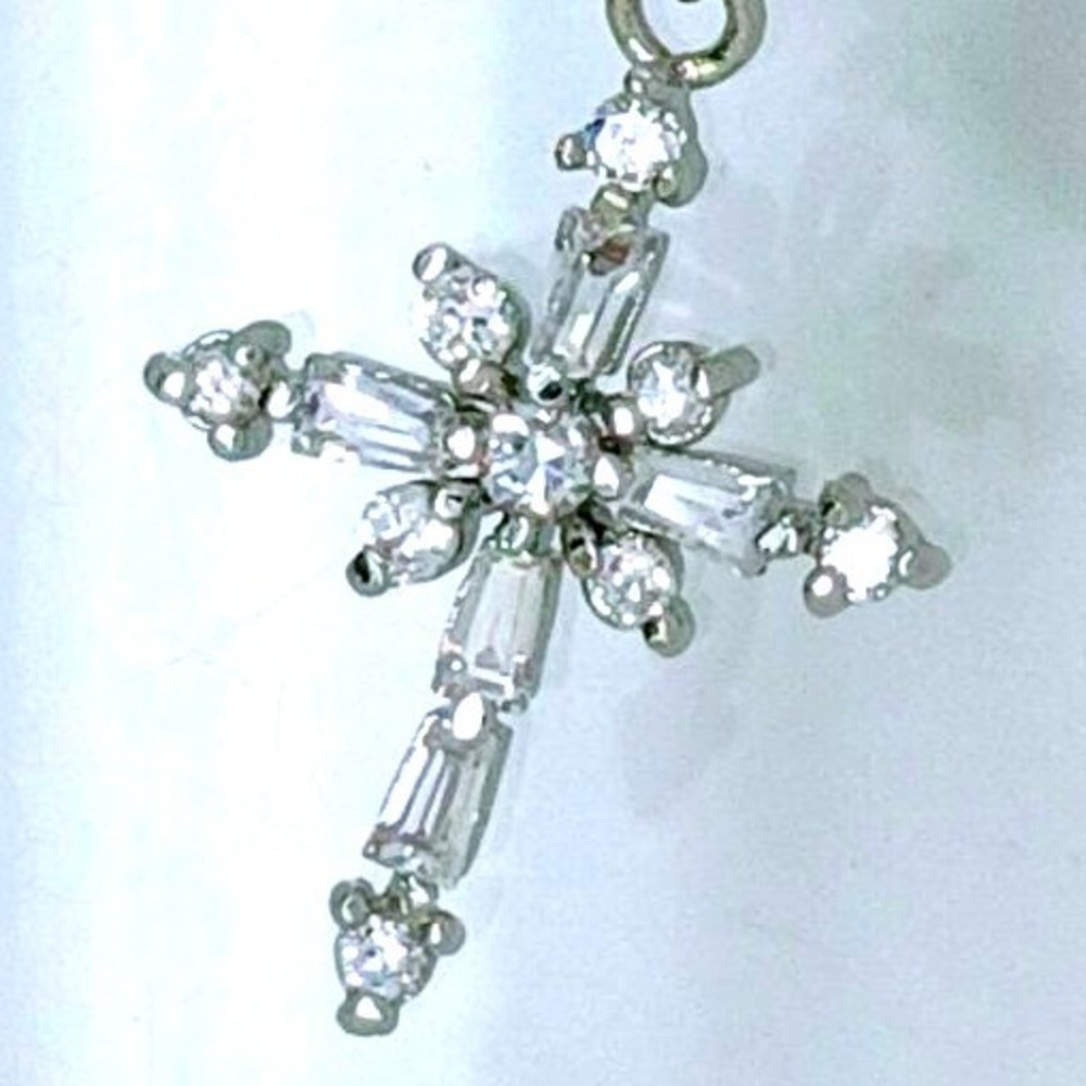 Vintage 90s Silver Tone CZ Baguette Snowflake Cross Pendant Ball Chain‎ Necklace